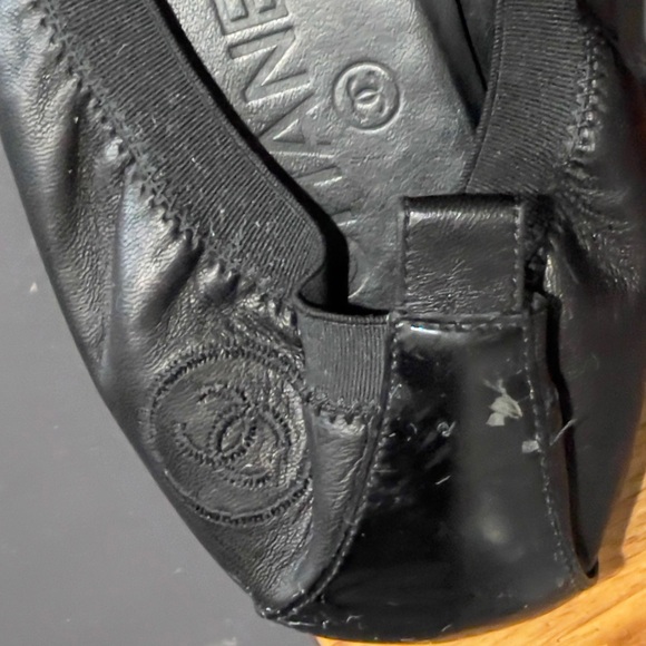 CHANEL Black Leather Ballet Flats 41 - Picture 9 of 15